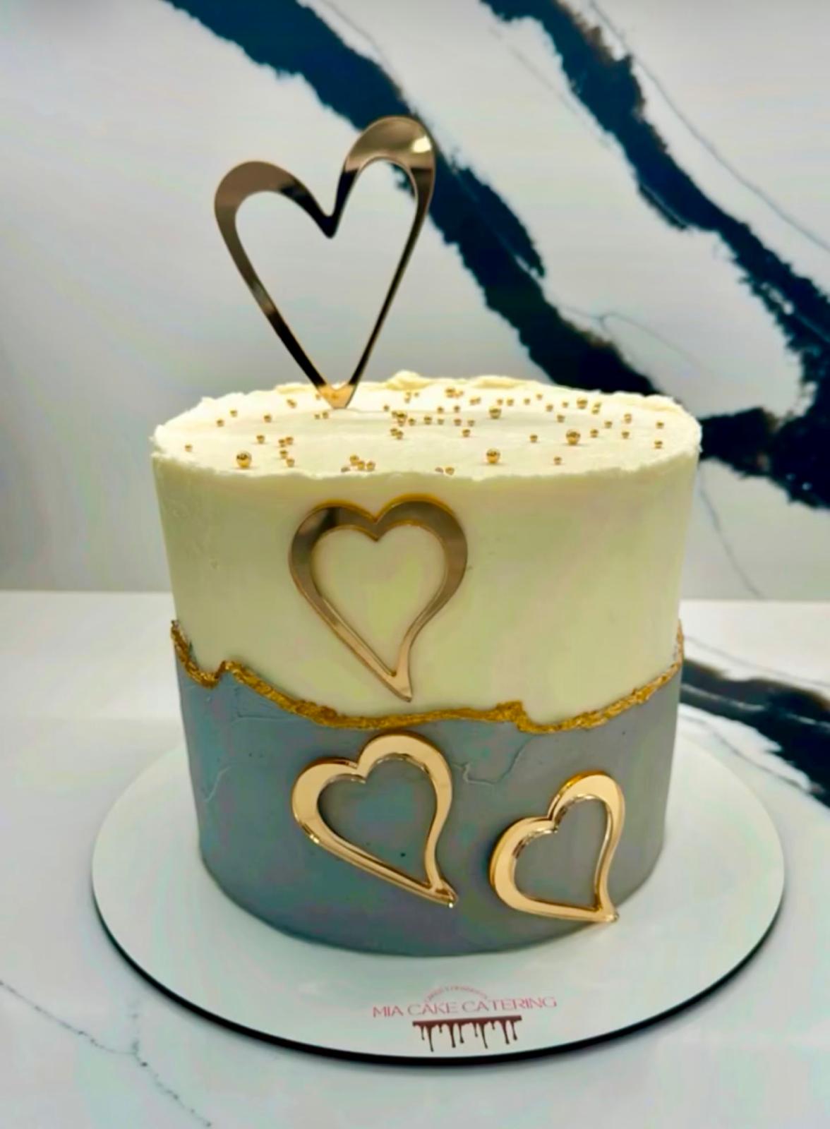 Mia Cake Collection